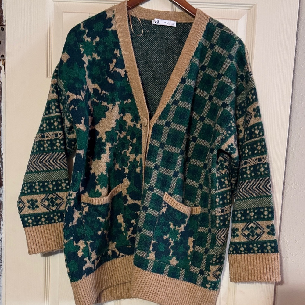 Zara Green and Tan Patterned Women's Cardigan
